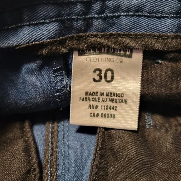 Freeworld Shorts Size 30 - Picture 6 of 6